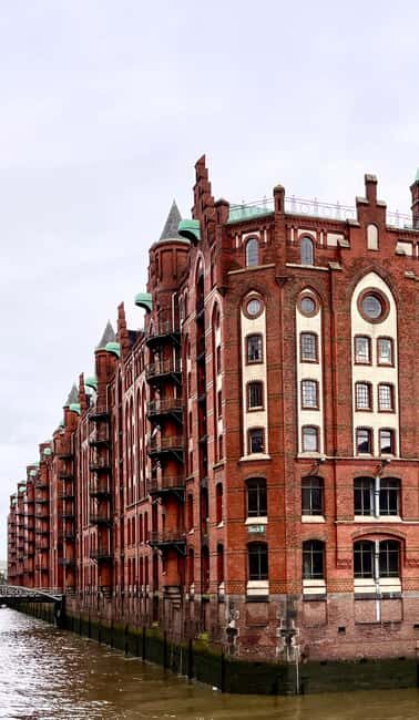 Hamburg: Speicherstadt - Stories from the heart of the trading empire - How the neo-Gothic brick streets become stories you remember