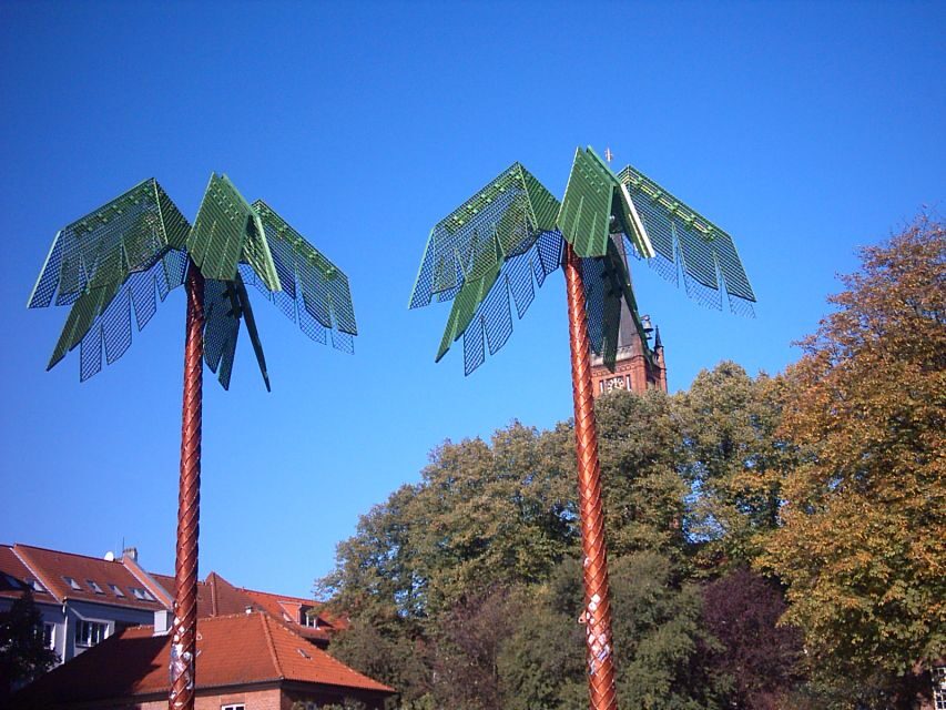 Hamburg: St. Pauli 1.5-Hour Tour - Price and value: $30 for 1.5 hours in Hamburg