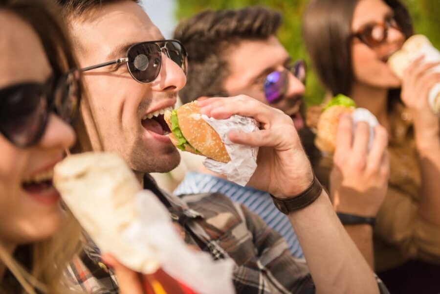 Hamburg: St. Pauli Food and Bier Tour - Brewdog on the Reeperbahn: craft tasting with real direction