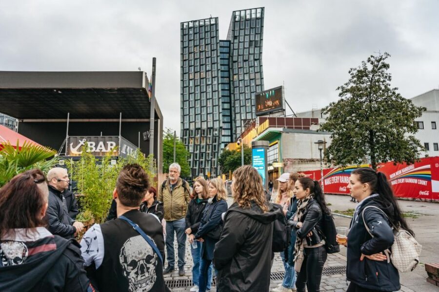 Hamburgs Highlights: Harbor Cruise & Reeperbahn Walking Tour - Why the Reeperbahn and Hamburg Port pairing works