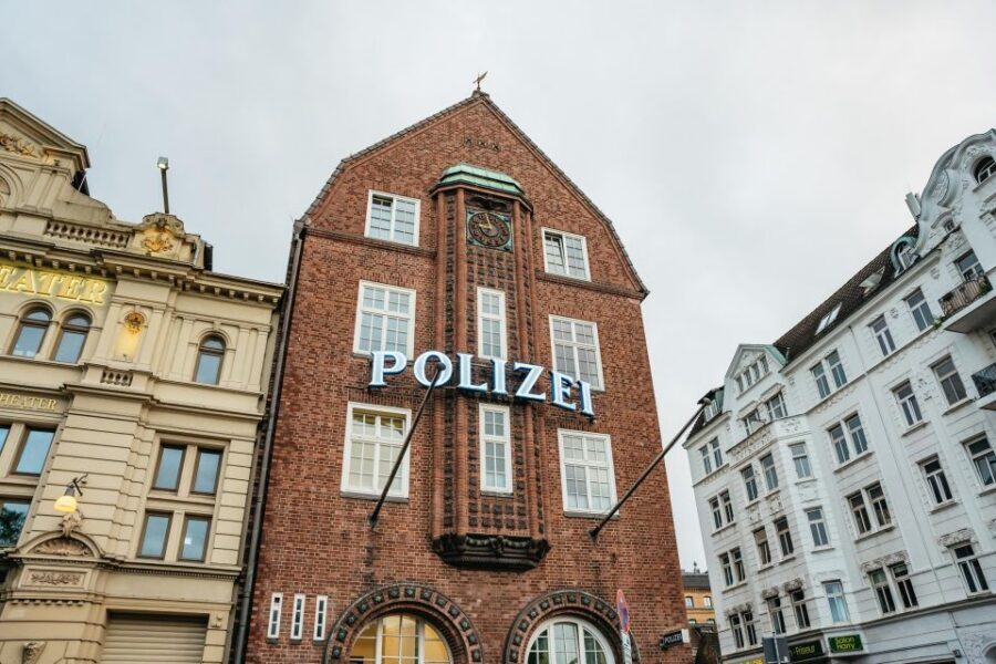 Hamburgs Highlights: Harbor Cruise & Reeperbahn Walking Tour - Price and value: what you’re really paying for at $40