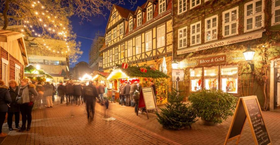 Hannover: Christmas Time Walking Tour - Christmas Time in Hannover works best when you walk