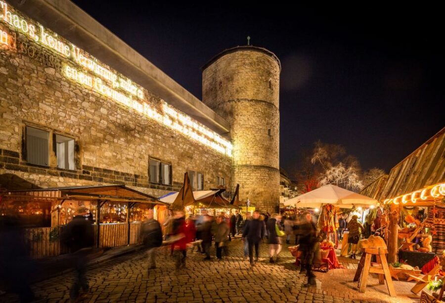 Hannover: Christmas Time Walking Tour - Price and timing: $20 for a short guided dose of Christmas