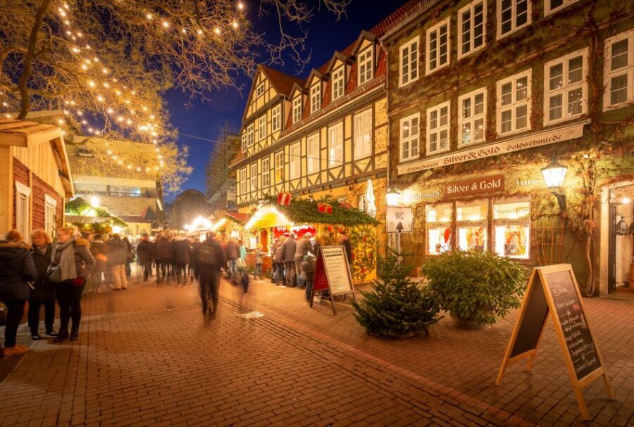 Hannover: Christmas Time Walking Tour - Start near Hannover Tourist Information and get your bearings fast