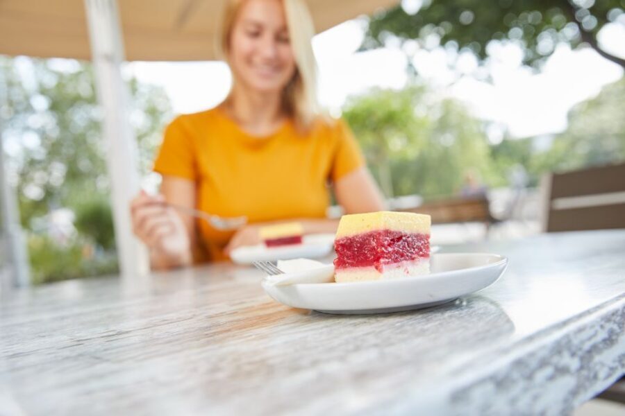 Hannover: Culinary Walking Tour Old Town - Five tastings across typical gastronomy: how to handle the eating rhythm