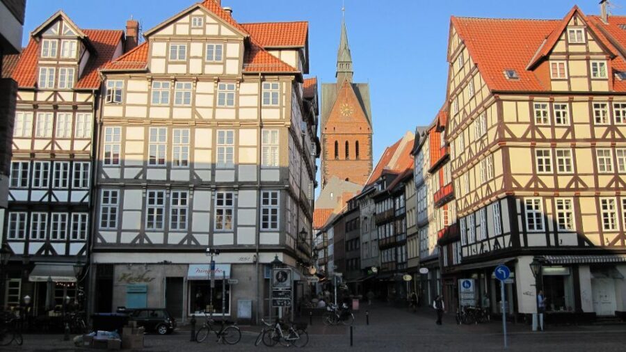 Hanover Center: Outdoor Escape Game - How the route feels: Hanover sightseeing with a new focus