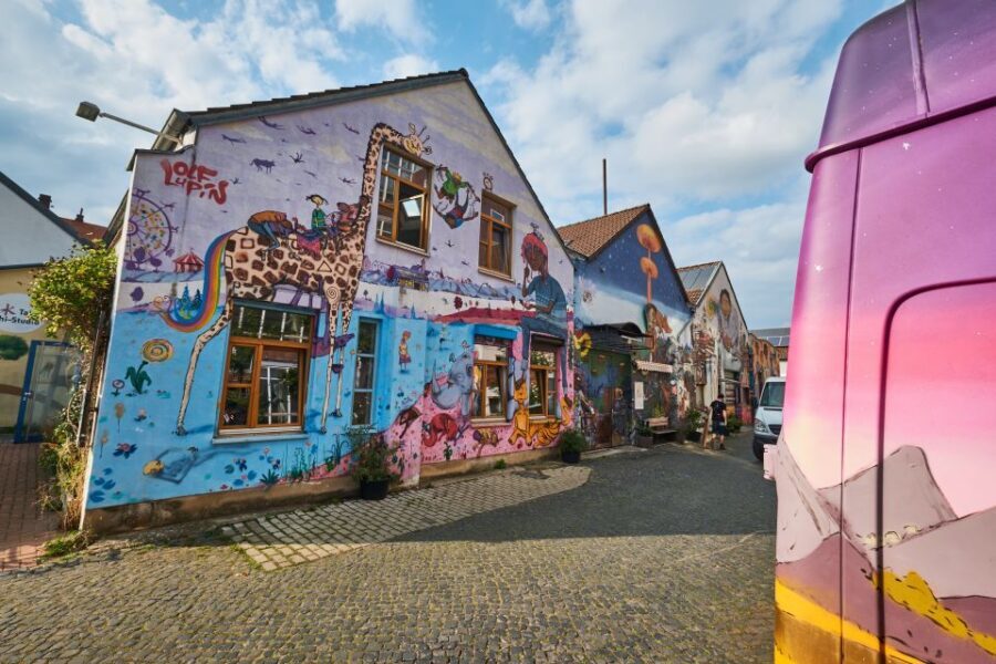 Hanover: Guided Walking Tour of the Linden-Limmer District - Weberstraße 20/21: Weavers’ Houses That Still Hold the Old World