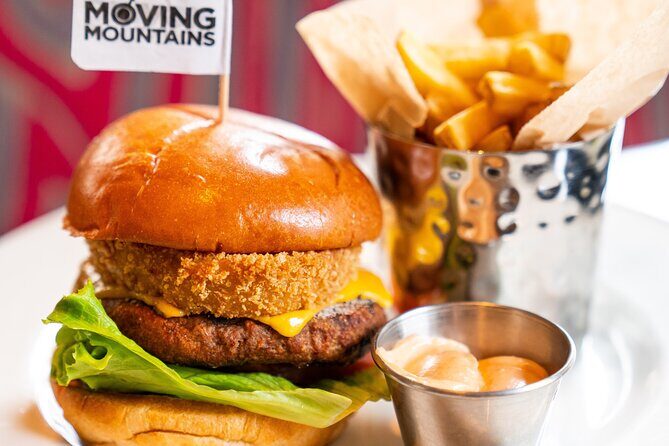 Hard Rock Cafe Berlin With Set Lunch or Dinner - Service Quality: Why Staff Names Keep Coming Up