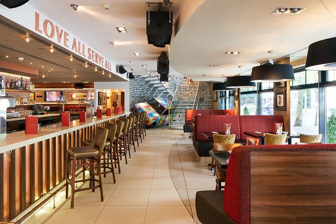 Hard Rock Cafe Berlin With Set Lunch or Dinner - Packages Explained: Gold vs Diamond vs Ultimate