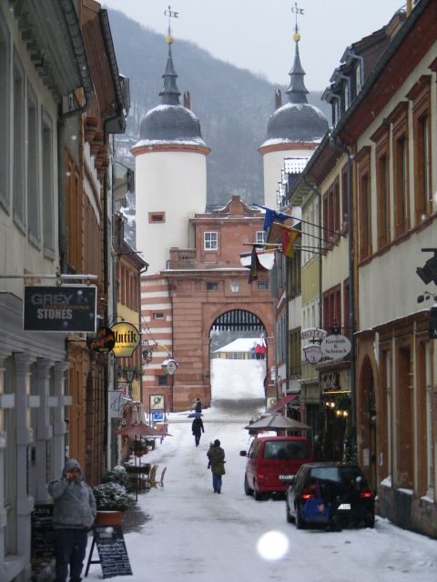Heidelberg: 2-Hour Crime Tour with Costumed Guide - Church of the Holy Spirit and Jesuit Church: faith, power, and tension