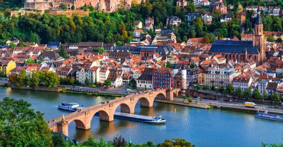 Heidelberg and Rhine Combination Tour from Frankfurt - From Frankfurt to Heidelberg Castle: how the morning starts strong