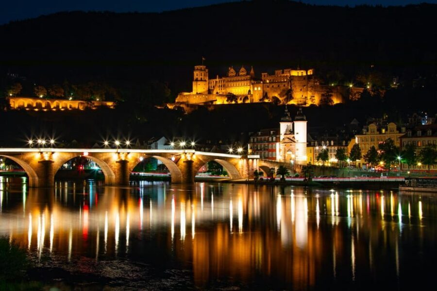 Heidelberg at Night - Photo Walk - Meeting at Neuenheimer Marktplatz and how the start is set up