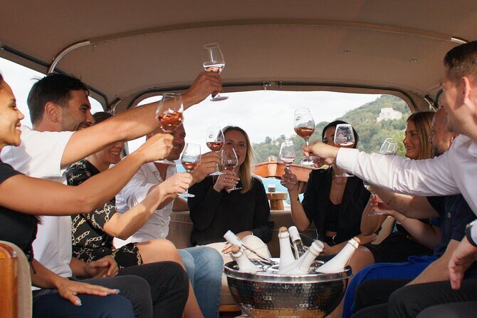 Heidelberg: exclusive private boat trip for up to 12 guests - Upstream cruising: Kongresshaus to Neckarmünzplatz in 90 minutes