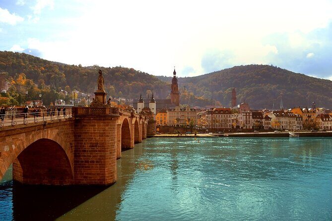 Heidelberg Heritage: Private Old Town and Castle Tour - Old Bridge: one crossing, nine bridge generations, 700+ years