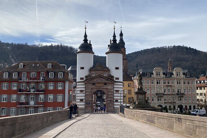 Heidelberg Old Town: Romantic Walking Tour & Game - Heidelberg Old Town Romantic Walking Tour & Game: A Cheap Way to See the Classics