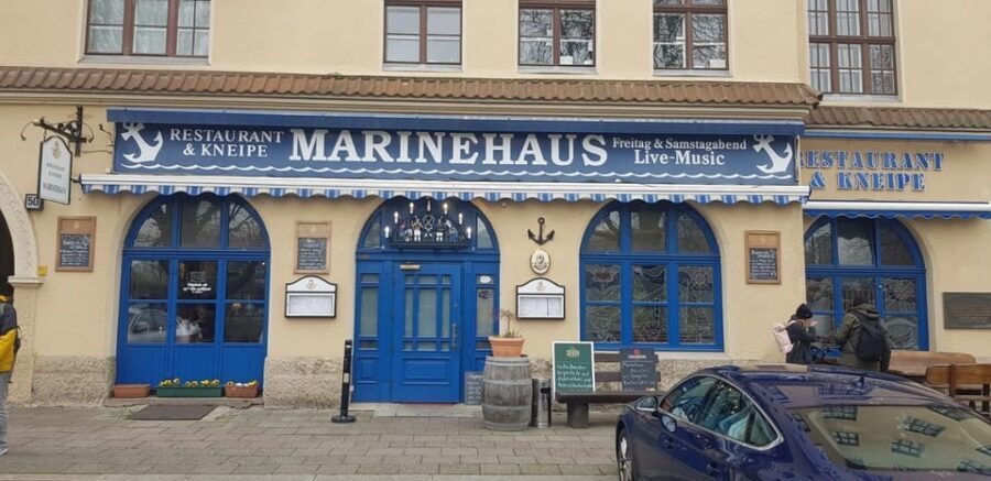 Historic Berlin Pubs & History Tour - Marienkirche to Alexanderplatz: getting your bearings before the older streets