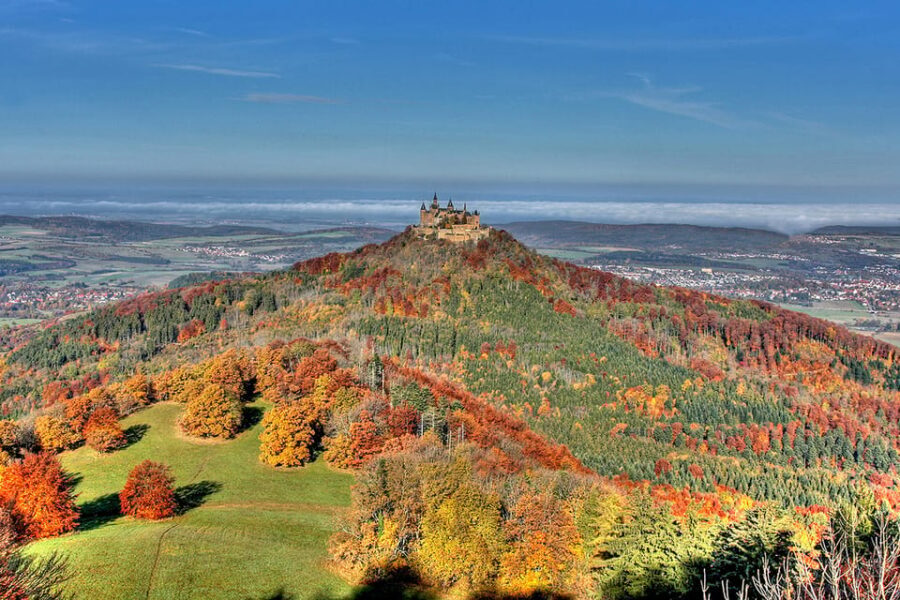 Hohenzollern Castle: Full-Day Tour from Frankfurt - Staying comfortable: rain or shine, bring the right basics