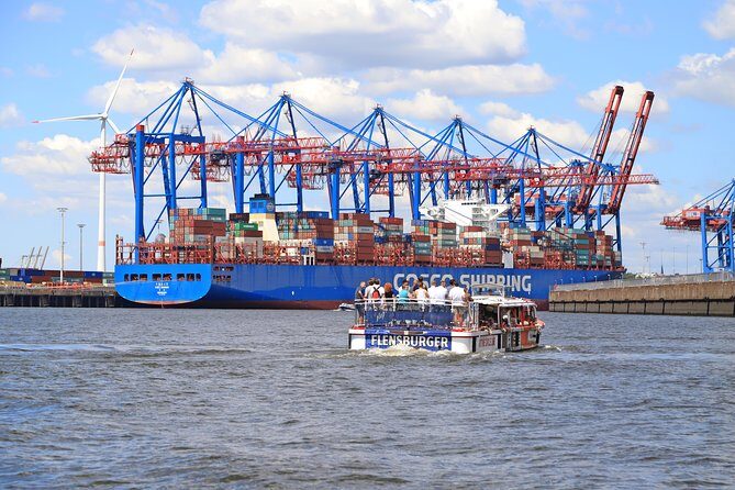Hop-on hop-off on the water with the Maritime Circle Line in Hamburg - Stop 2: Hafenmuseum Hamburg (Port of Hamburg Before Containers)