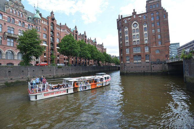 Hop-on hop-off on the water with the Maritime Circle Line in Hamburg - Stop 4: Elbphilharmonie Plaza Viewpoint (Quick Hit, Big Payoff)