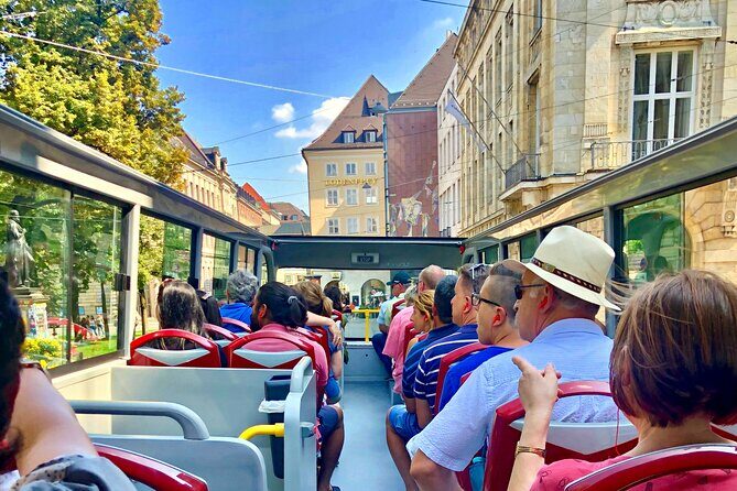 Hop-On Hop-Off Tour CitySightseeing Munich - Getting Started at Hauptbahnhof Without the Headache