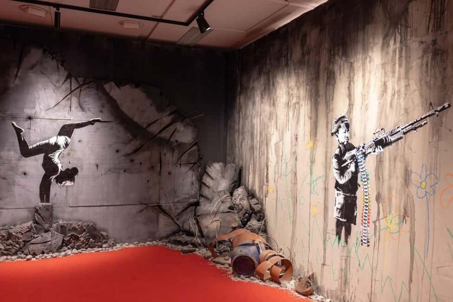 House of Banksy Leipzig – An Unauthorized Exhibition - More than graffiti: the mix of works and materials