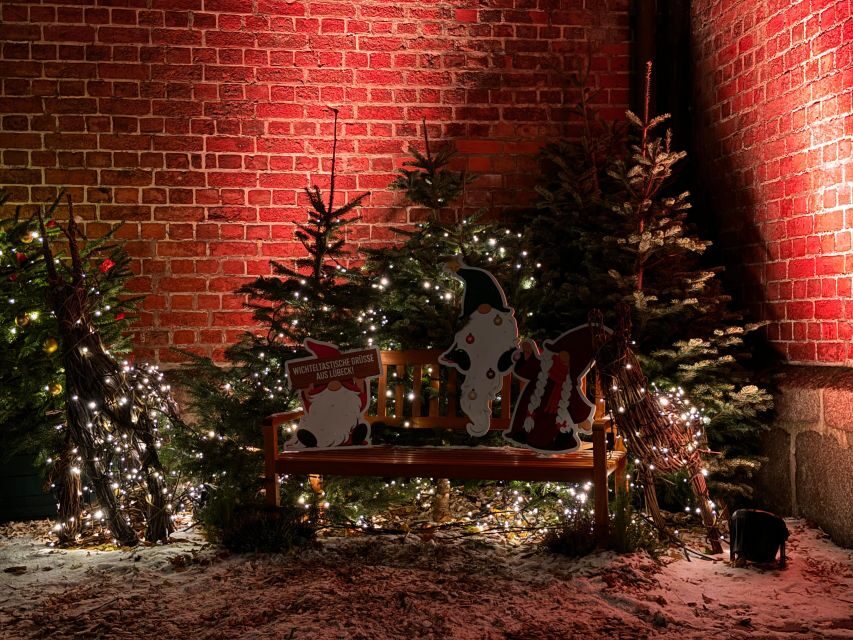 In Lübeck ist Weihnachten zu Haus. - A Christmas Question, Not Just a Light Show