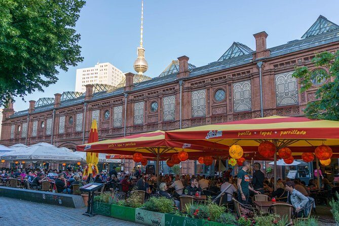 In Search of Jewish Berlin Walking Tour - Hackesche Hoefe and the Scheunenviertel neighborhood story