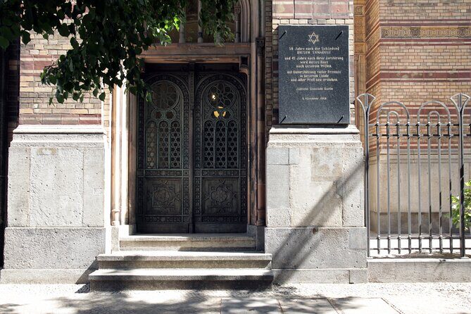 Jewish Life in Berlin - Private Walking Tour - Hackescher Höfe and the area where memories are written in buildings