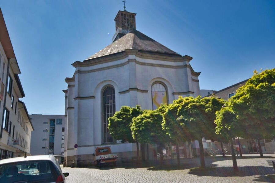 Kassel Old Town Audio Rally by P.I. Sir Peter Morgan - Key things to know before you go