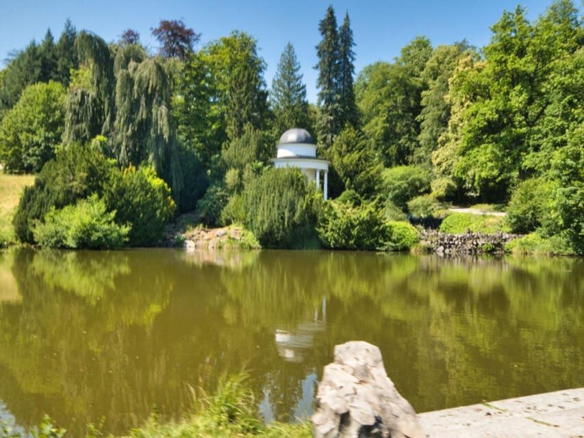 Kassel Wilhelmshöhe Audio Rally by P.I. Sir Peter Morgan - Where you start: the castle entrance sets the tone