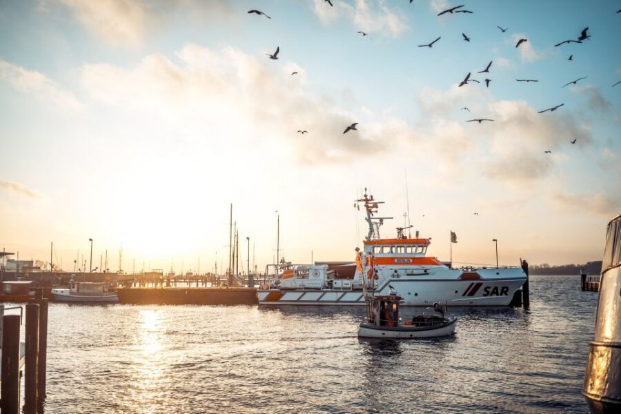 Kiel: City Highlights Express Walking Tour with a Local - Quick hits before you go