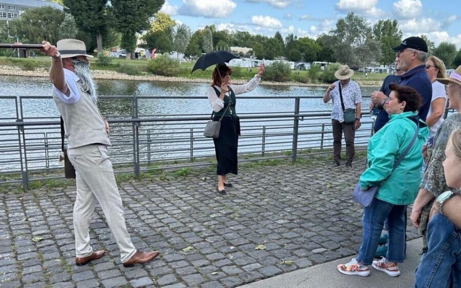 Koblenz: Guided tour Moselle kisses Rhine - What you’ll hear: anger, a rascal, and why not all connections are romantic