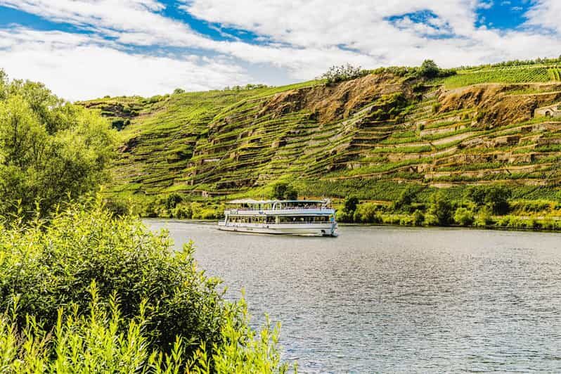 Koblenz: Panoramic Cruise on Moselle River to Winningen - Koblenz to Winningen: the practical charm of a 2.5-hour river cruise