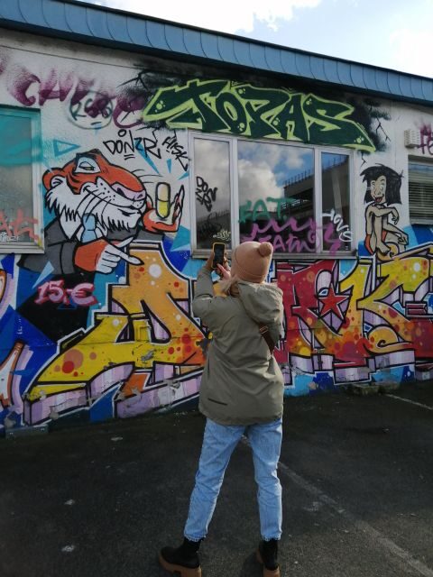 Köln Ehrenfeld: Street Art und Graffiti Tour Walls of Wonder - Price and value: is $33 per person fair for 2 hours?