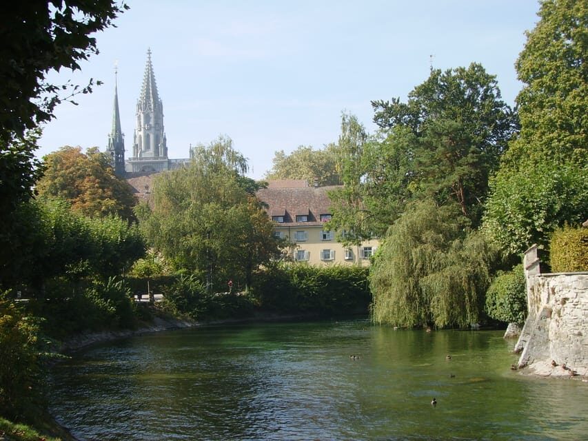 Konstanz: Private Stadtführung mit Weinprobe - What You’ll Actually Taste: Bodensee Wines, Bread, Water