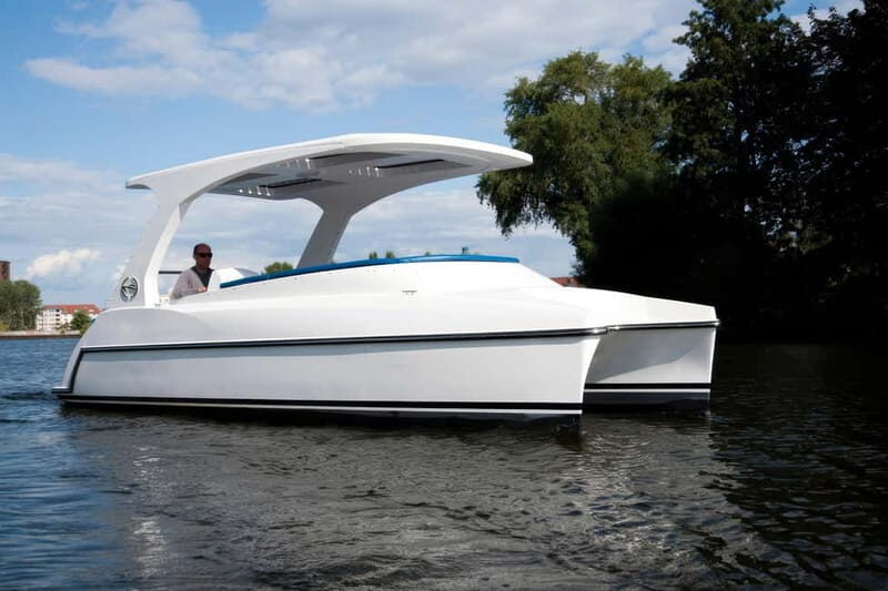Köpenick Berlin: Self-Drive Boat Tour for up to 12 people - Who should book this Köpenick self-drive boat tour