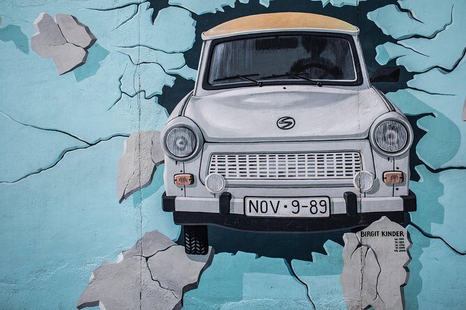 Kreuzberg Private Walking Tour: Immigrants, Artists & Hipsters - Orianienstraße and SO36: Street Art Walls, Turkish Life, and Old Clashes