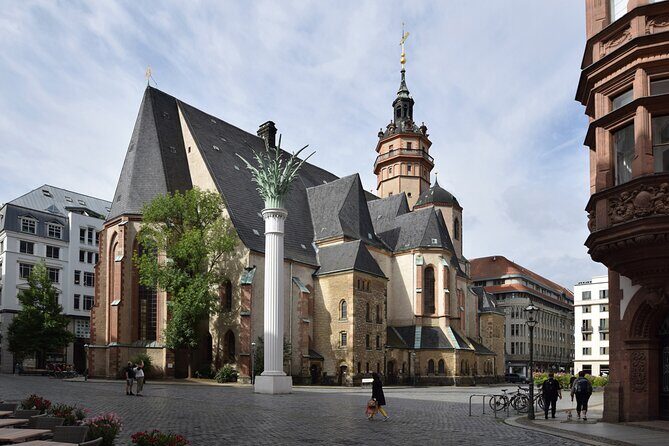 Leipzig exclusive : Old Town tour for a private group - Cobblestones with gold bricks and the city’s war-scarred layers