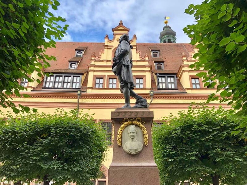 Leipzig: Old Town Tour - innovative & entertaining - Finding the start at Stadtstromer in Höfe am Brühl