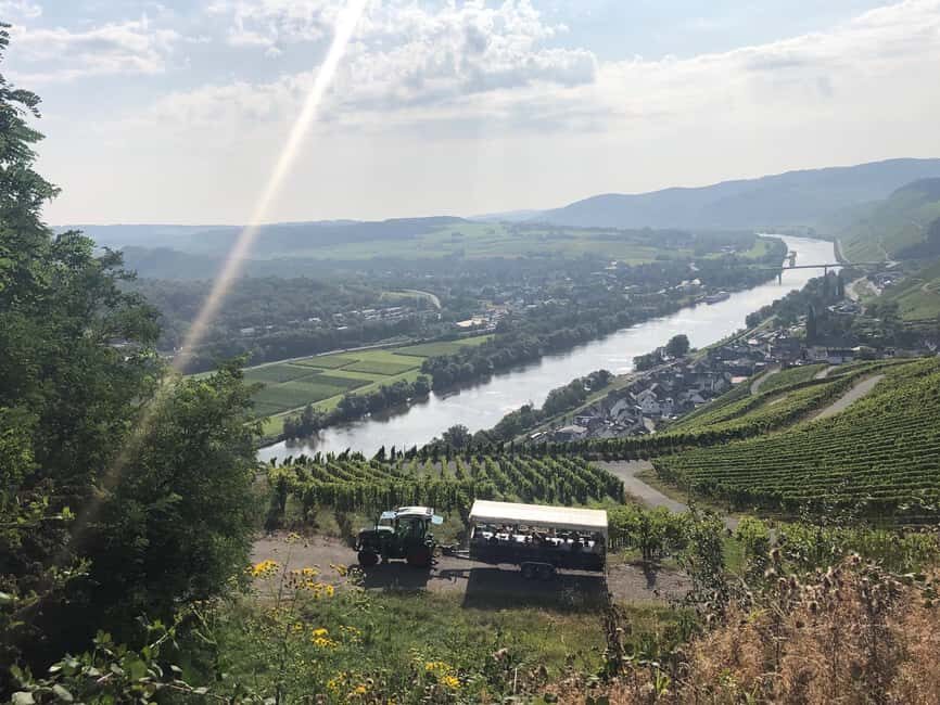 Lieser: Covered wagon ride, the rolling wine tasting with picnic basket - Picnic on a Viewing Platform: Food, Timing, and What It Feels Like