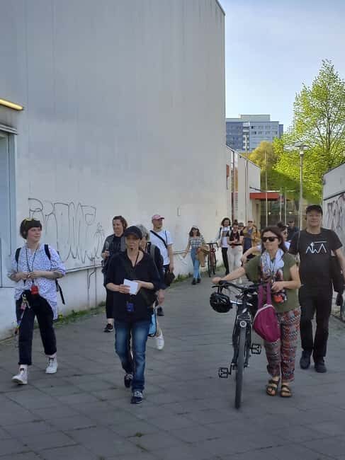 Living in the Shadow of Berlin’s Nightlife - A City Tour - Where people sleep: garages, underpasses, condemned buildings