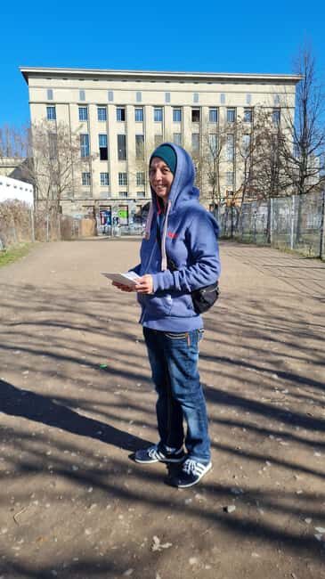 Living in the Shadow of Berlin’s Nightlife - A City Tour - Walking past Berghain and the East Side Gallery with a different pair of eyes