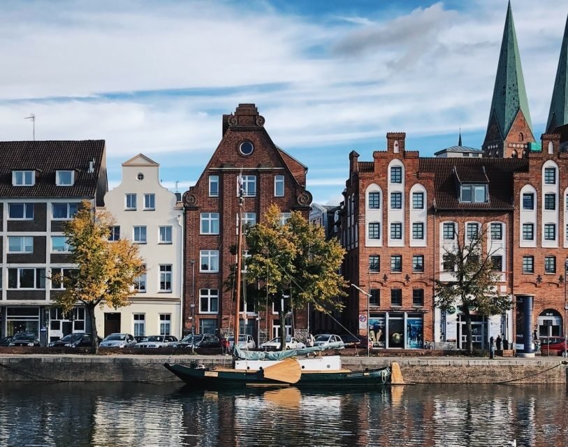 Lübeck: Architecture and Local Craft Private Guided Tour - Why Lübeck’s Brick Gothic Feels Like a Time Machine