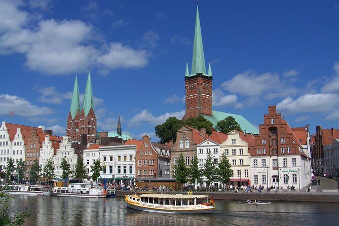 Lübeck Day Trip From Hamburg By Train With Private Guide And Lunch - Lübeck Cathedral: What the 1173 origin adds to your visit