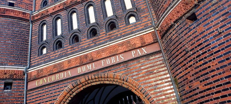 Lübeck: The Culinary City Tour – Lübeck Lukullisch - Marzipan and Rotspon tastings, plus the craft behind them
