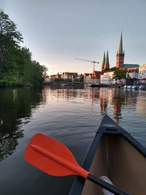 Lübeck's old town by canoe: explore and circumnavigate on your own - The Clockwise Route on the Stadttrave: Holsten Gate, Salt Warehouses, Museum Harbor