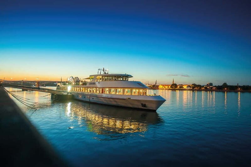 Mainz: 2-Hour Advent Afternoon Boat Cruise on the Rhine - Why a 2-Hour Mainz Rhine cruise makes winter travel easier