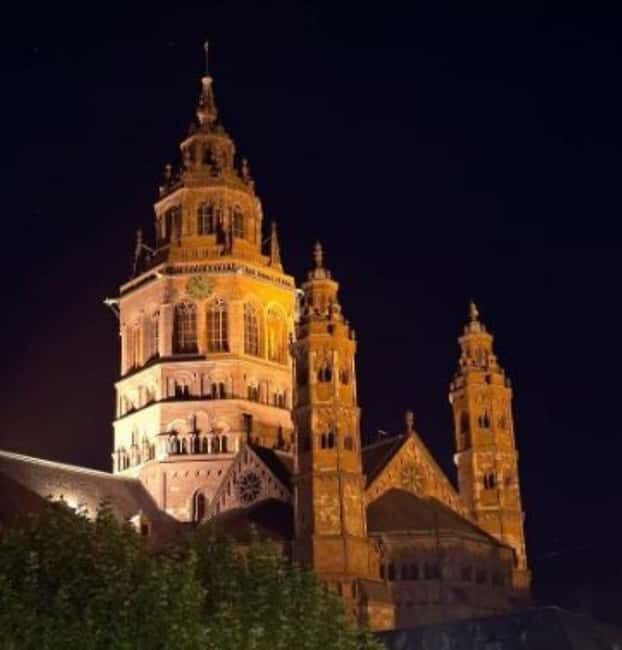 Mainz: guided evening tour of the Rhine riverbank/old town in German and English - Key things to know before you go