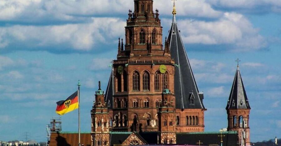 Mainz: Private custom tour with a local guide - The Stops That Give Mainz Its Meaning