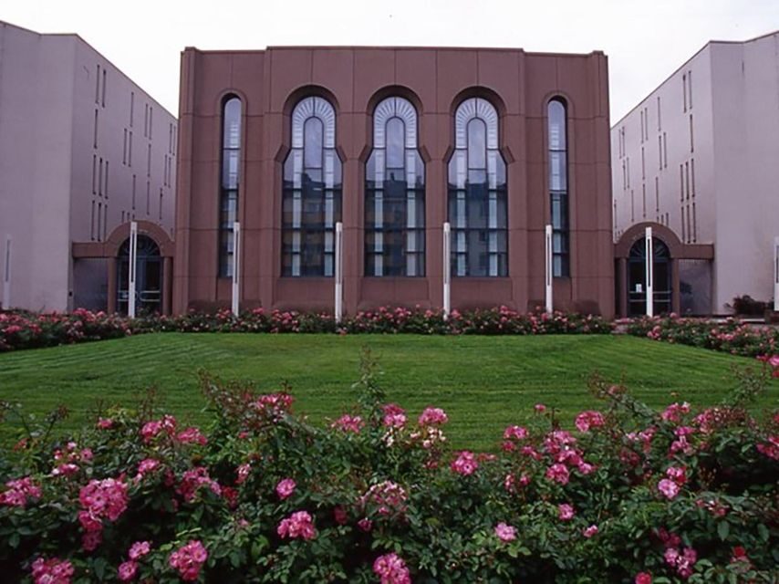 Mannheim, guided costume tour: Hangmen, Witches, Huguenots - Mannheim’s Dark Courtroom in 90 Minutes